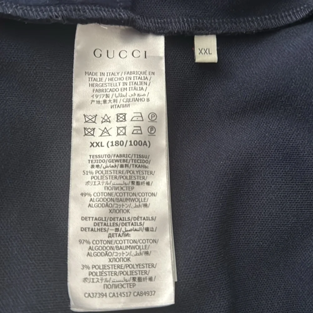 GUCCI | PRICE FIRM💲💥 
Pre-Loved Cherry Logo Patch Track Jacket - Picture 6 of 8